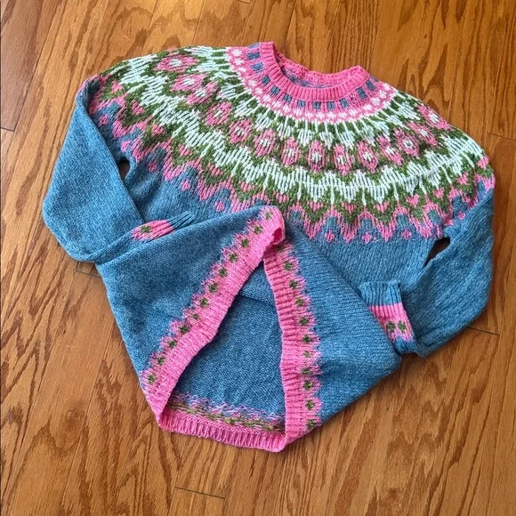 Retro Pink Fair Isle Sweater
English Countryside Sweater
Cottagecore Sweater - Picture 8 of 9